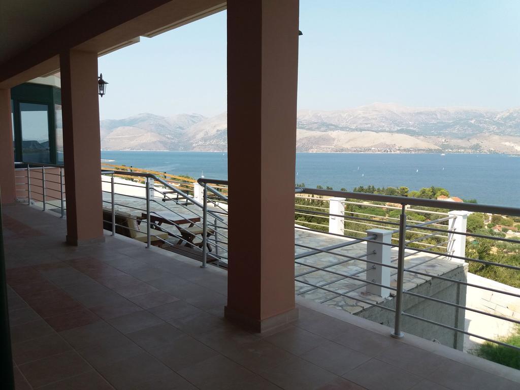 Loggos View Apartments Lixouri Luaran gambar