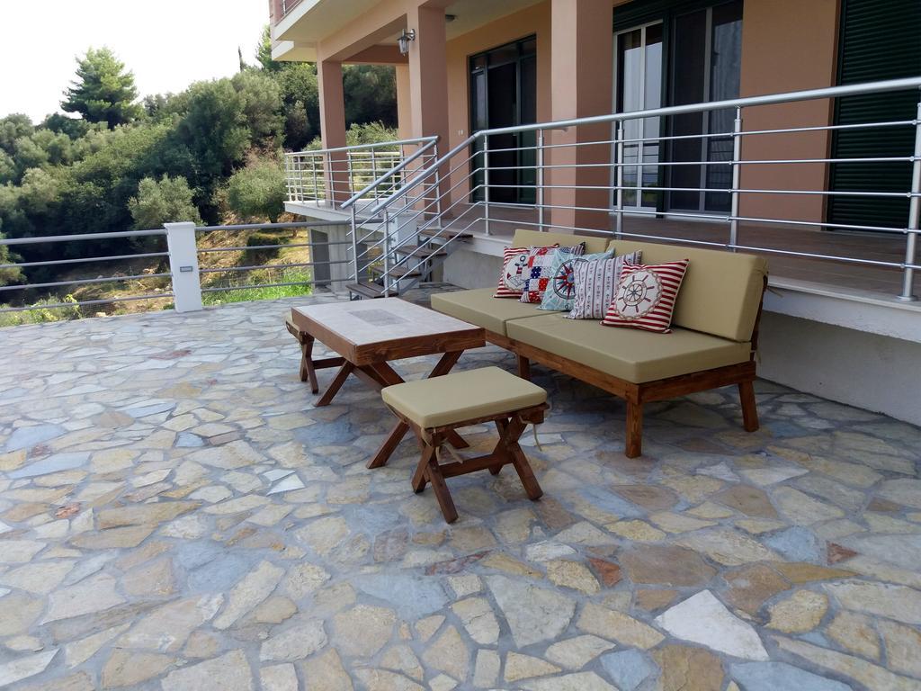 Loggos View Apartments Lixouri Luaran gambar